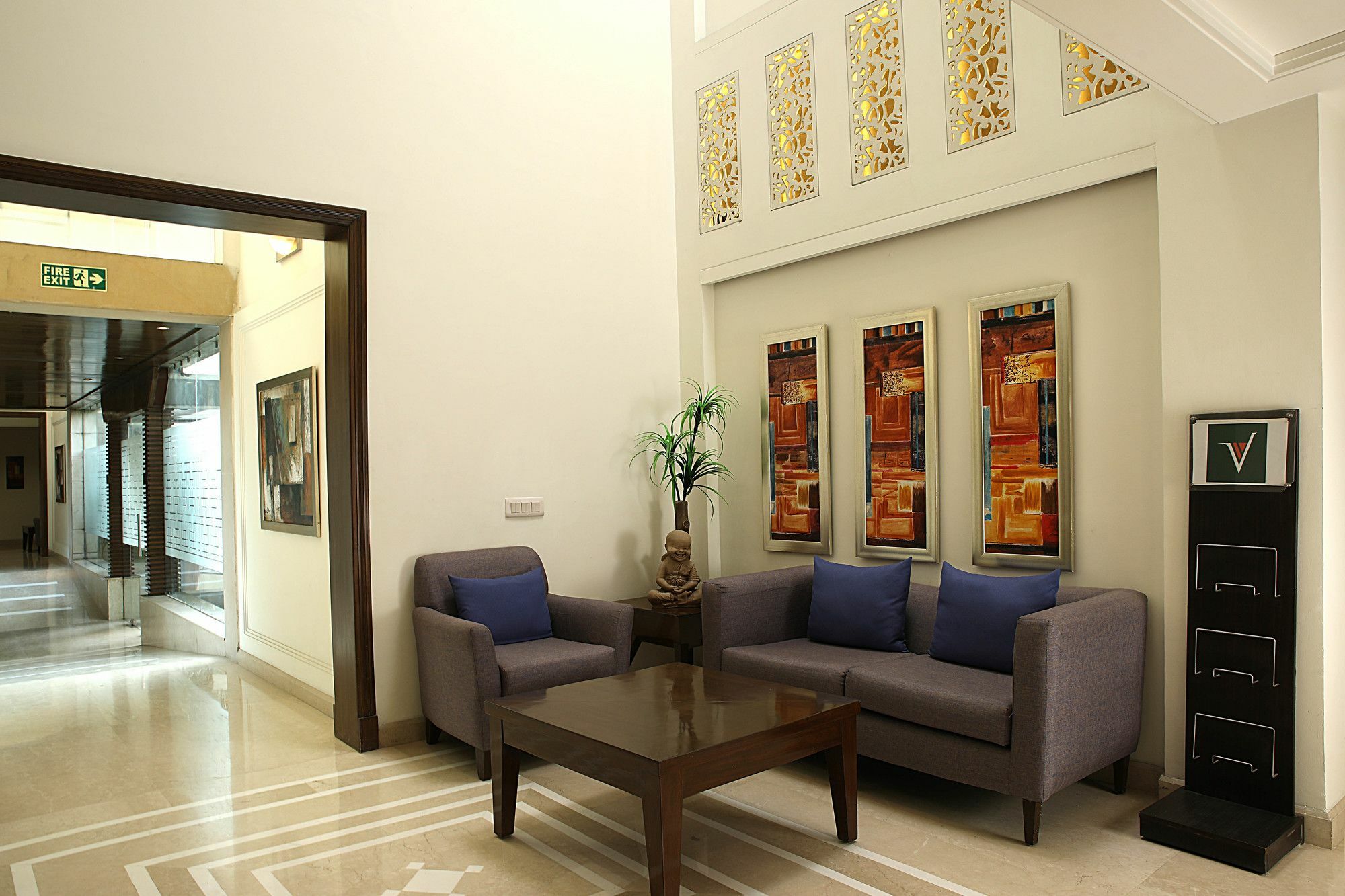 Inde Hotel Signature Tower Gurgaon Exterior photo